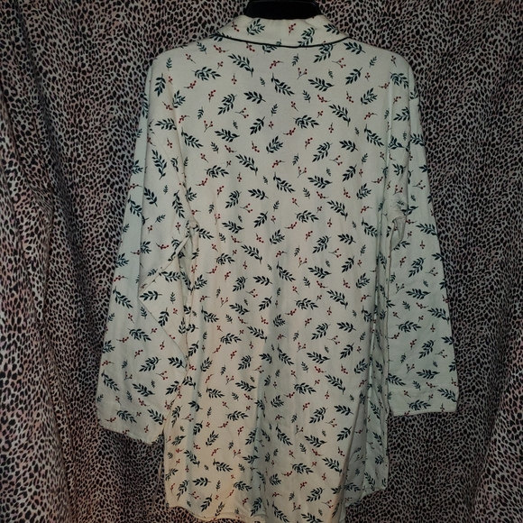 NWT Flannel Night Gown - Picture 3 of 3